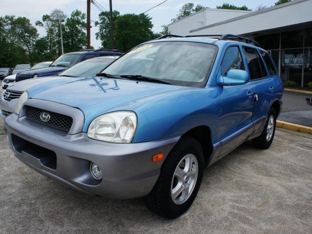 Photo of 2004 Hyundai Santa Fe