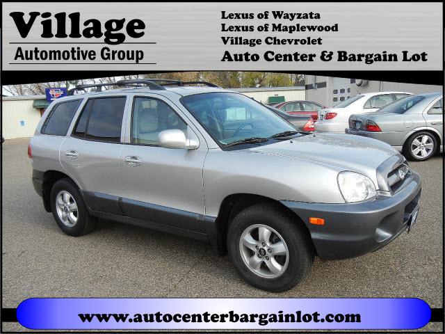 Photo of 2005 Hyundai Santa Fe