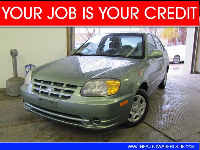 Photo of 2005 Hyundai Accent