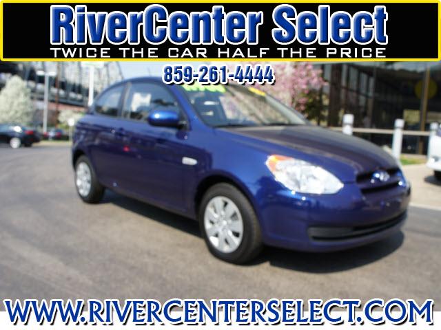 Photo of 2010 Hyundai Accent