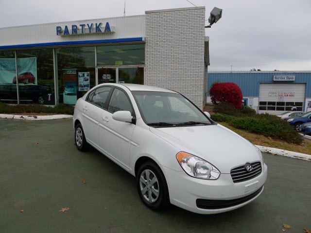 Photo of 2009 Hyundai Accent