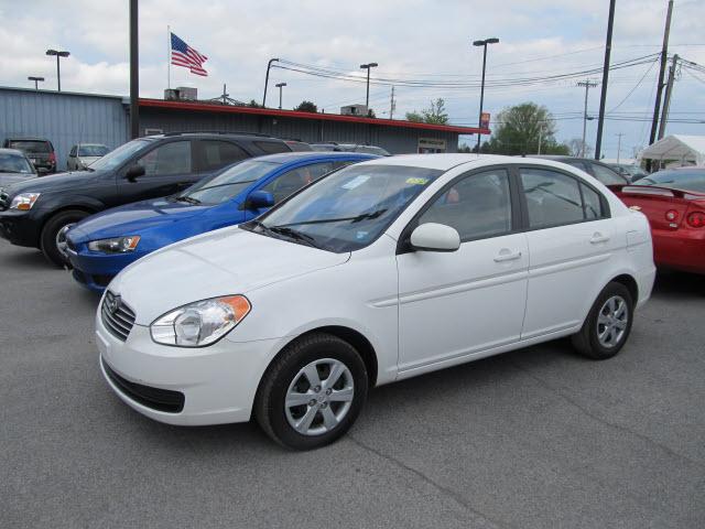 Photo of 2011 Hyundai Accent