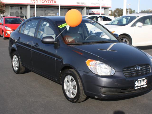 Photo of 2010 Hyundai Accent