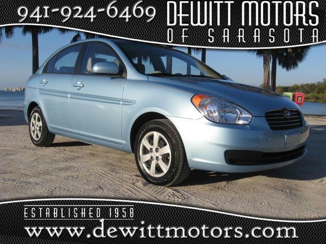 Photo of 2010 Hyundai Accent