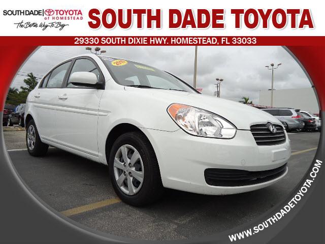 Photo of 2010 Hyundai Accent