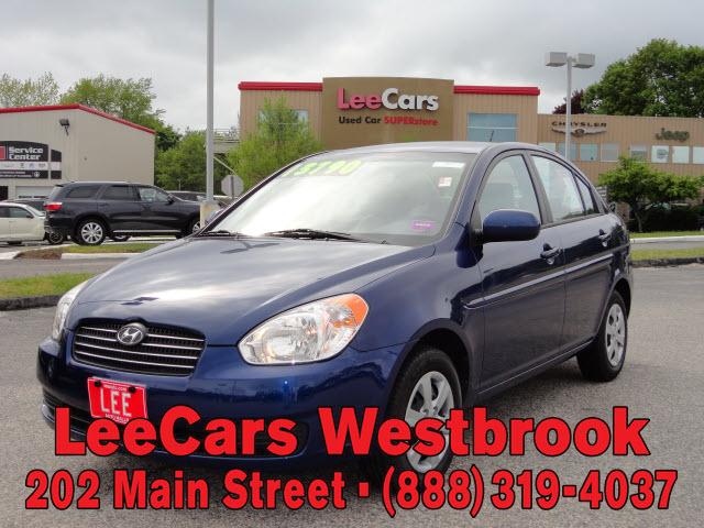 Photo of 2011 Hyundai Accent