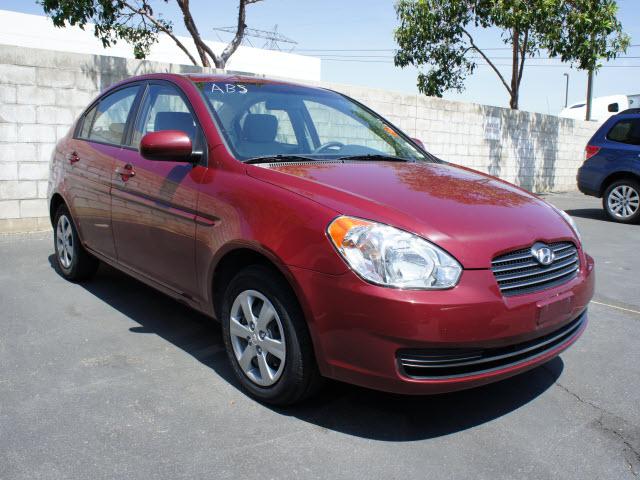 Photo of 2011 Hyundai Accent
