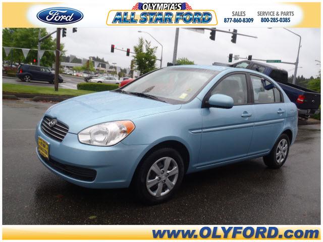 Photo of 2010 Hyundai Accent