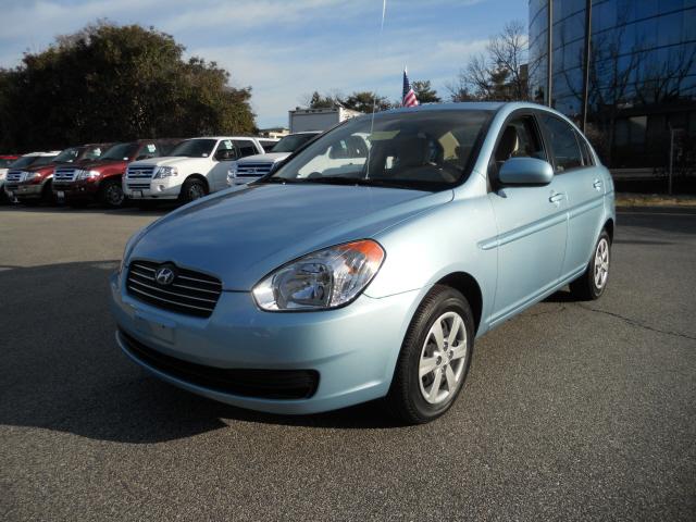 Photo of 2011 Hyundai Accent