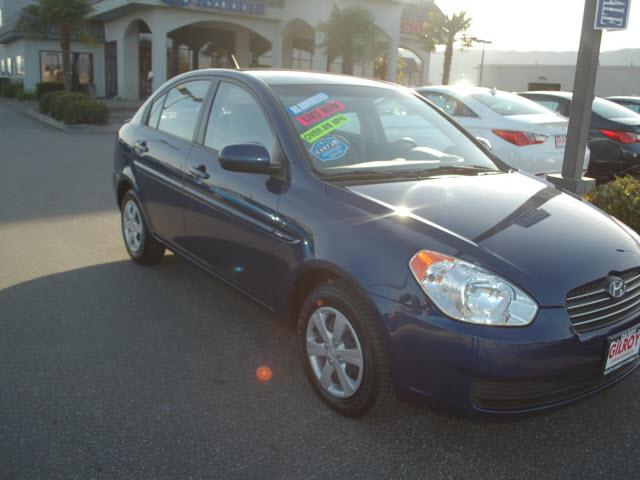 Photo of 2010 Hyundai Accent