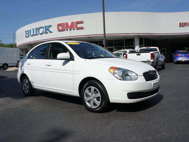 Photo of 2011 Hyundai Accent