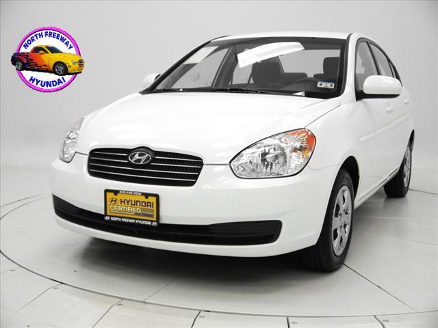Photo of 2011 Hyundai Accent