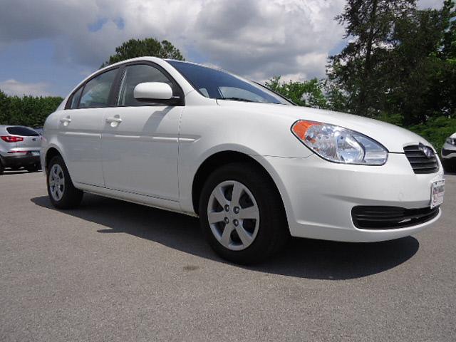 Photo of 2010 Hyundai Accent
