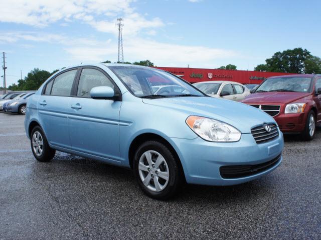 Photo of 2011 Hyundai Accent