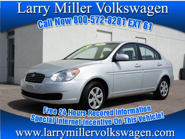 Photo of 2011 Hyundai Accent