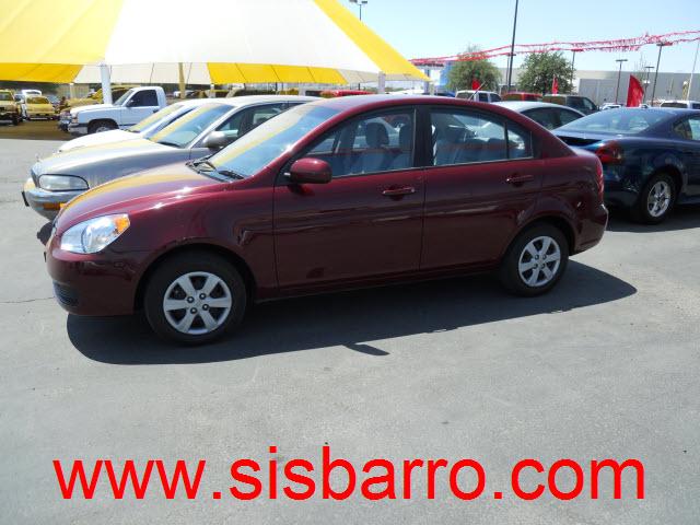 Photo of 2010 Hyundai Accent