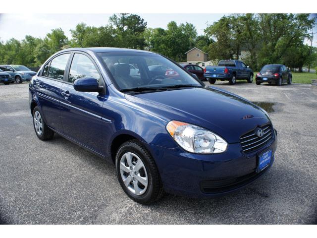 Photo of 2011 Hyundai Accent