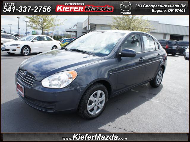 Photo of 2011 Hyundai Accent