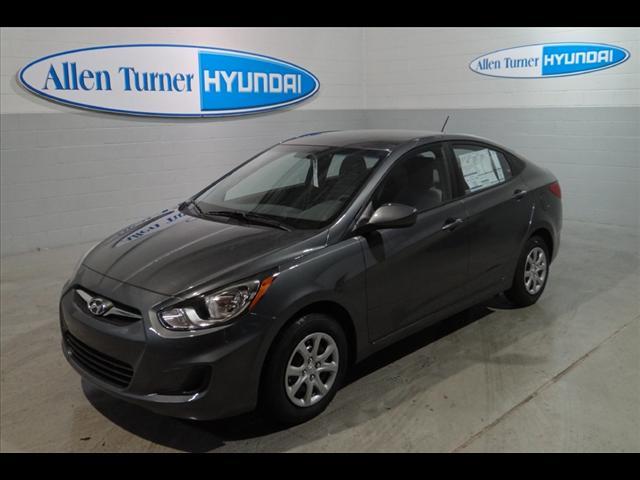 Photo of 2012 Hyundai Accent
