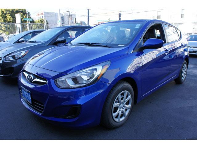 Photo of 2012 Hyundai Accent