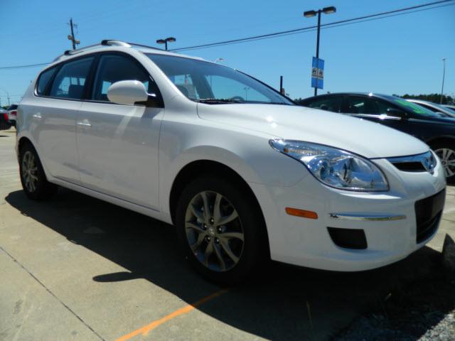 Photo of 2012 Hyundai Elantra