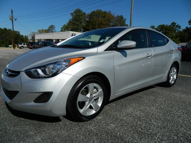 Photo of 2011 Hyundai Elantra