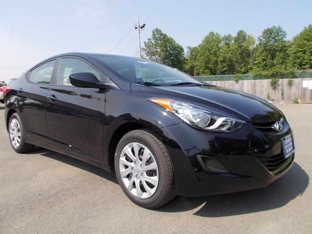 Photo of 2013 Hyundai Elantra