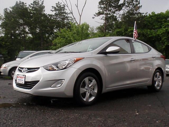 Photo of 2012 Hyundai Elantra