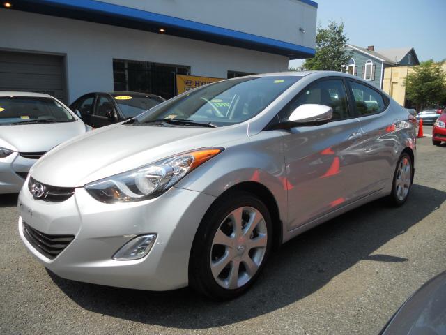 Photo of 2012 Hyundai Elantra
