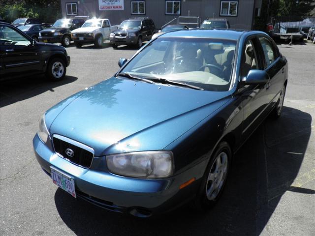 Photo of 2003 Hyundai Elantra