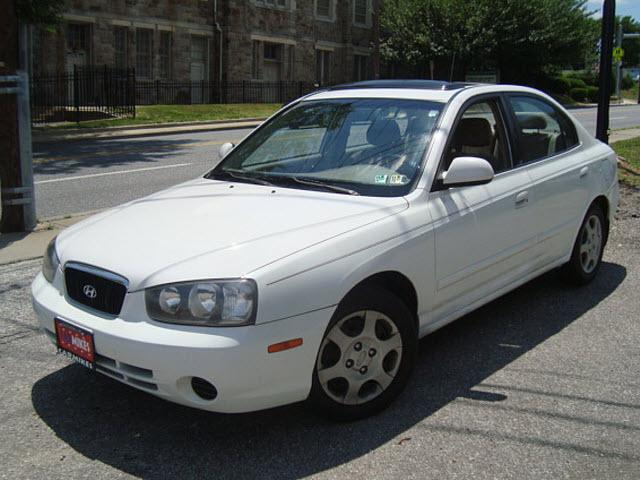 Photo of 2002 Hyundai Elantra
