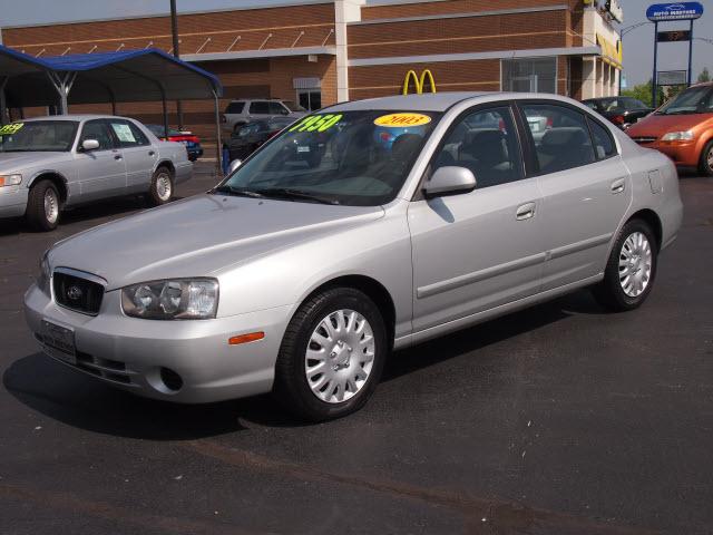 Photo of 2003 Hyundai Elantra