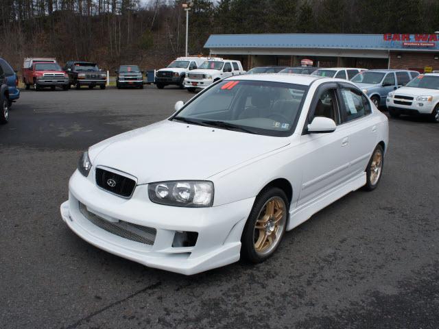Photo of 2001 Hyundai Elantra