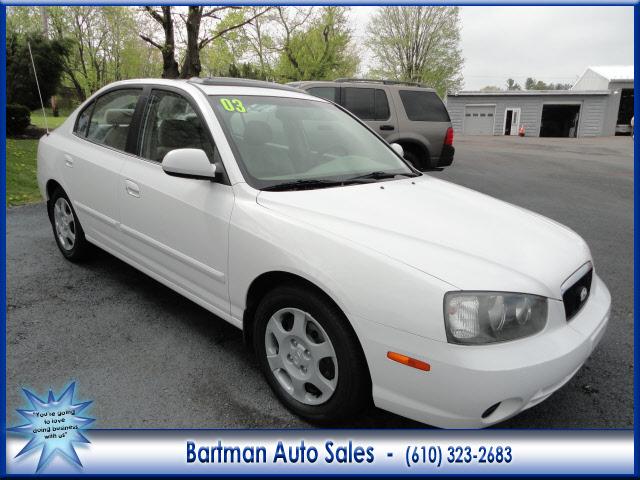 Photo of 2003 Hyundai Elantra