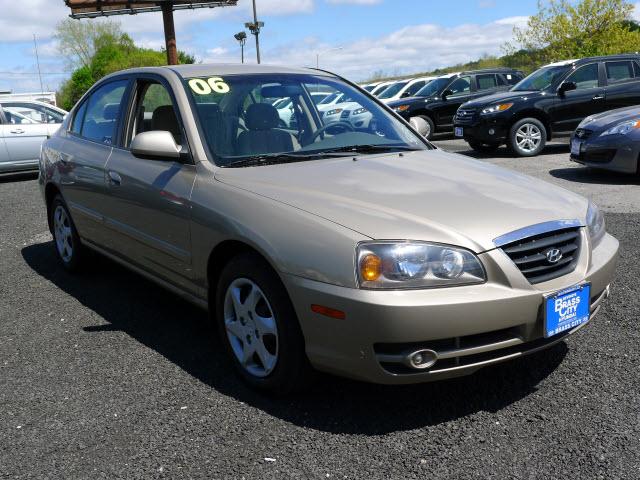 Photo of 2006 Hyundai Elantra