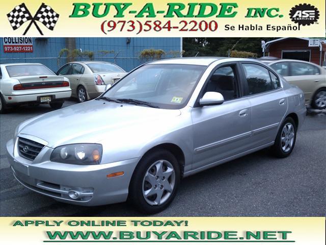 Photo of 2005 Hyundai Elantra