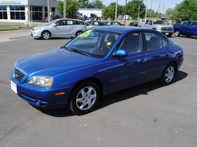 Photo of 2006 Hyundai Elantra
