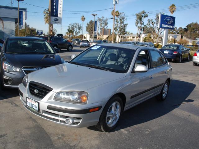 Photo of 2005 Hyundai Elantra