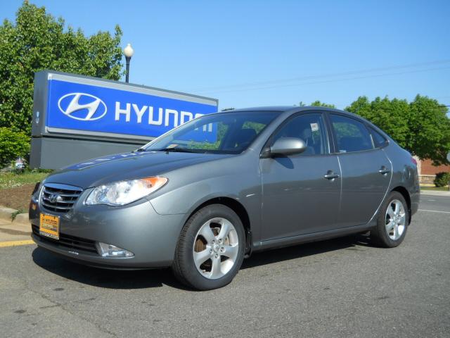 Photo of 2010 Hyundai Elantra