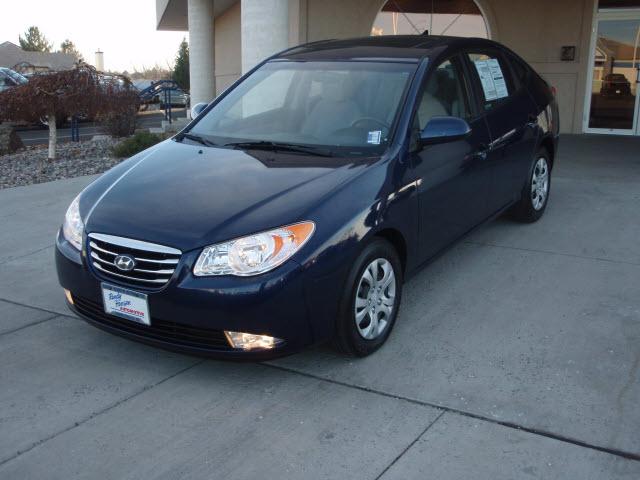 Photo of 2010 Hyundai Elantra