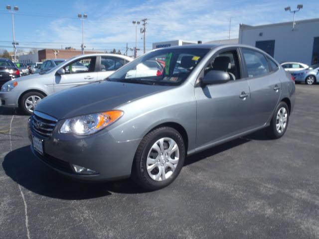 Photo of 2010 Hyundai Elantra