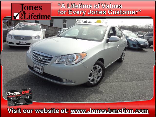 Photo of 2010 Hyundai Elantra