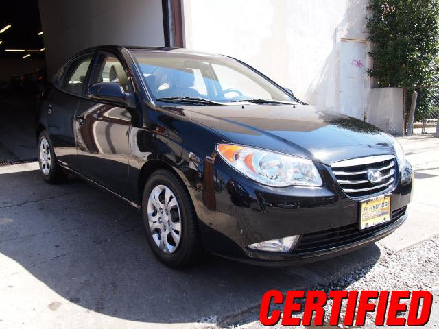 Photo of 2010 Hyundai Elantra