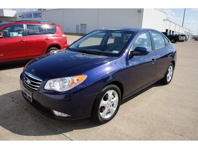Photo of 2010 Hyundai Elantra