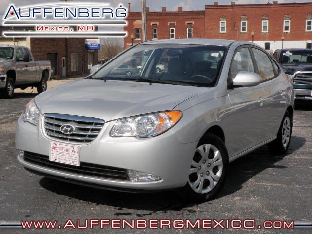 Photo of 2010 Hyundai Elantra