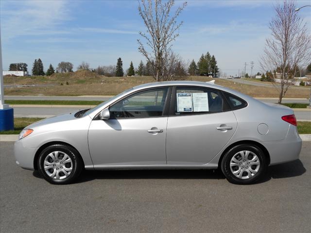 Photo of 2010 Hyundai Elantra