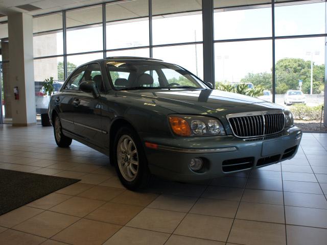 Photo of 2003 Hyundai XG350