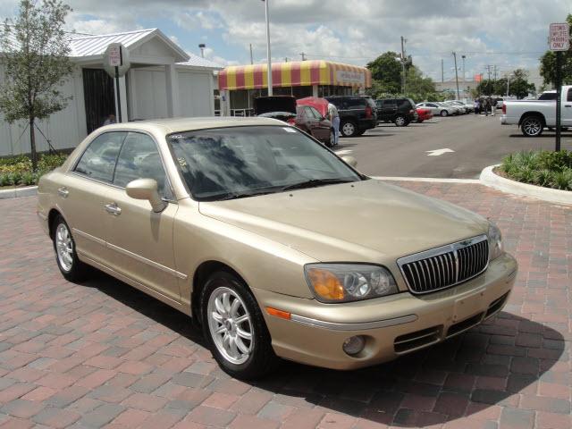 Photo of 2002 Hyundai XG350