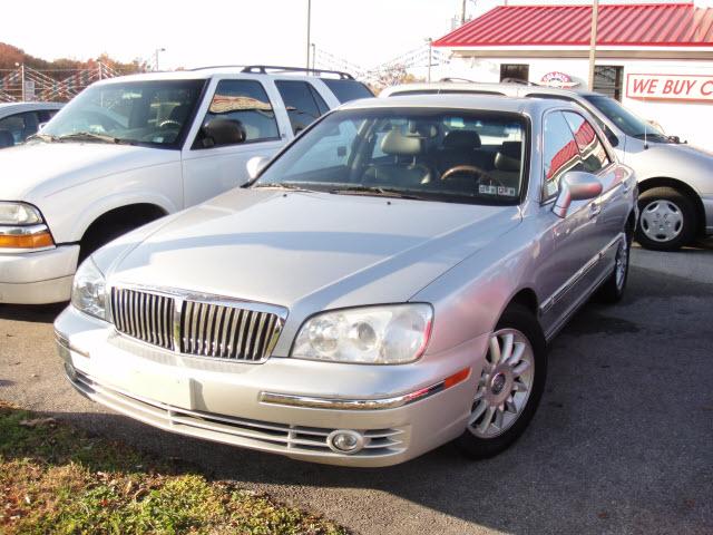 Photo of 2004 Hyundai XG350