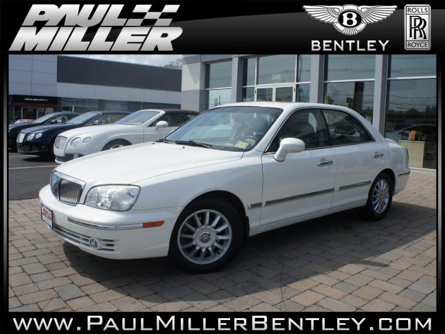 Photo of 2005 Hyundai XG350